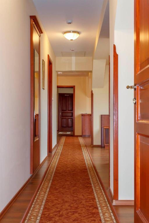 Pannon Hotel Bejelentkezes 20 Oraig, Check-In Until 20 O'Clock, Einchecken Bis 20 Uhr Mohács Dış mekan fotoğraf