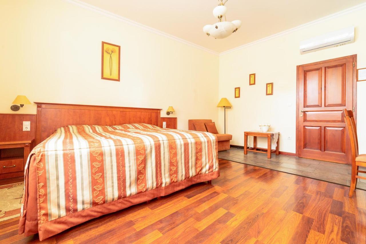 Pannon Hotel Bejelentkezes 20 Oraig, Check-In Until 20 O'Clock, Einchecken Bis 20 Uhr Mohács Dış mekan fotoğraf